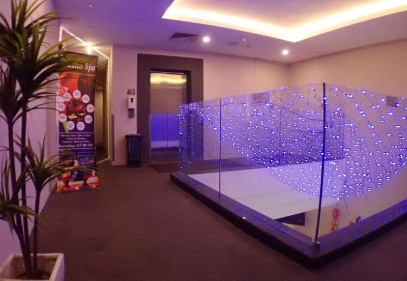 Super Cheap 3 Storey Adjoining Hotel Block @ Lakefield Sungai Besi 