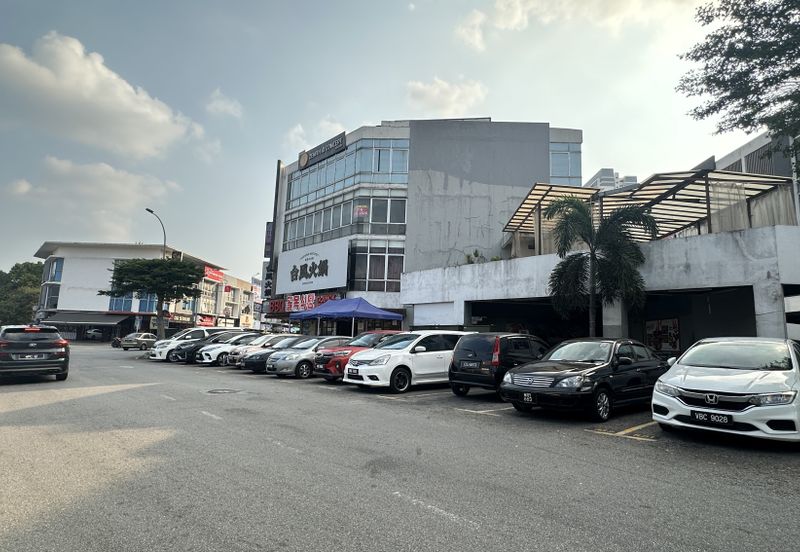 Super Cheap Corner Ground Floor Shop @ Cheras C180