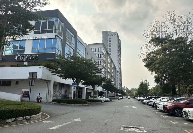 Super Cheap Corner Ground Floor Shop @ Cheras C180