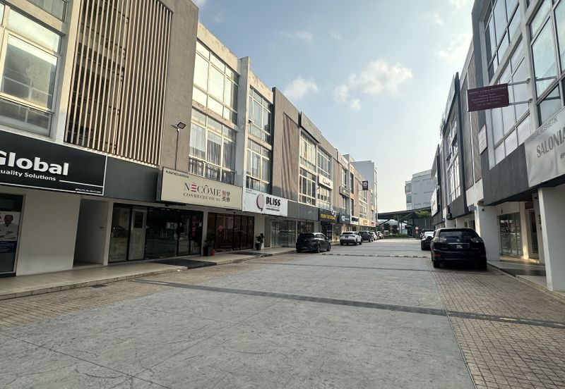 Super Cheap Corner Ground Floor Shop @ Cheras C180