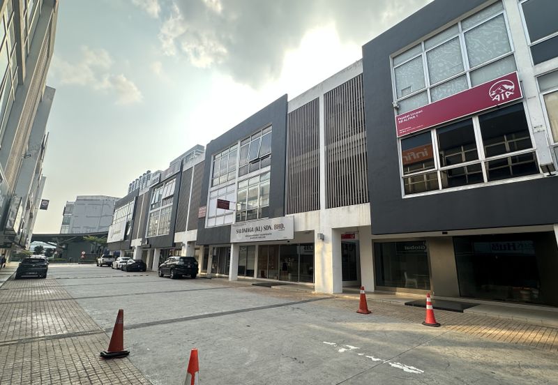 Super Cheap Corner Ground Floor Shop @ Cheras C180