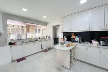 Taman Tun Dr Ismail (TTDI)