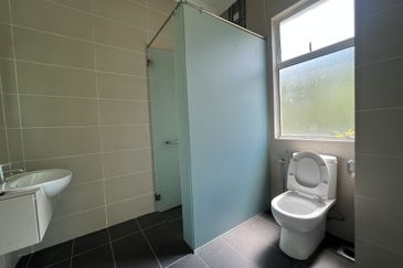 Avenue 4 Lake Valley