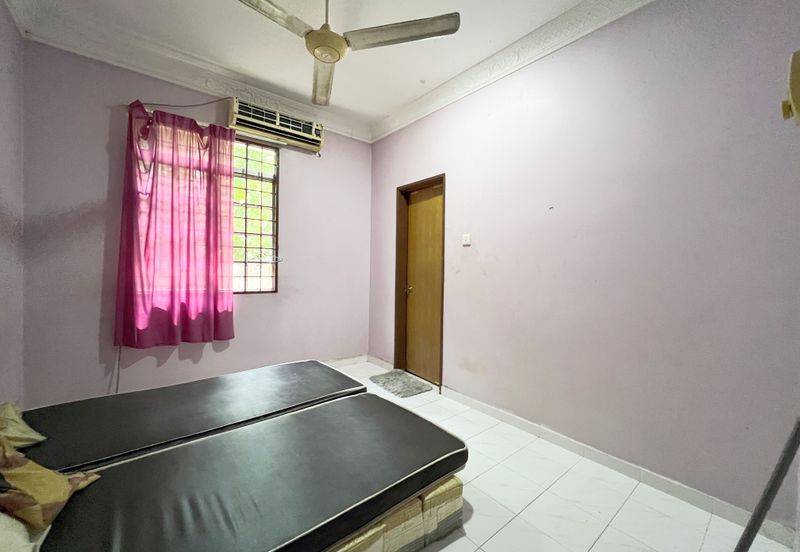 Bandar Country Homes