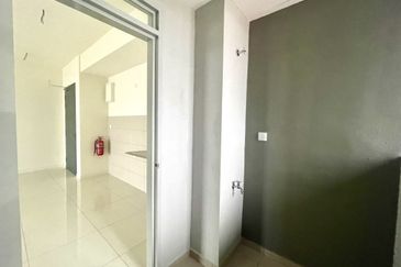 Emerald 9 Condominium