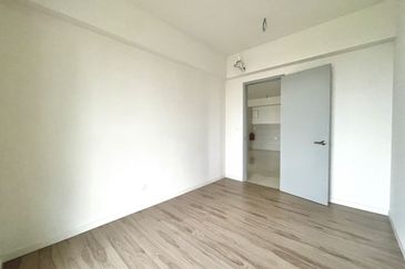 Emerald 9 Condominium