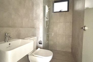 Emerald 9 Condominium