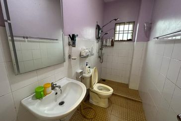 Price Drop Super Cheap 2 Sty Bungalow @ Sungai Long