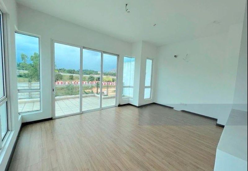 Suria Villa @ Sungai Long