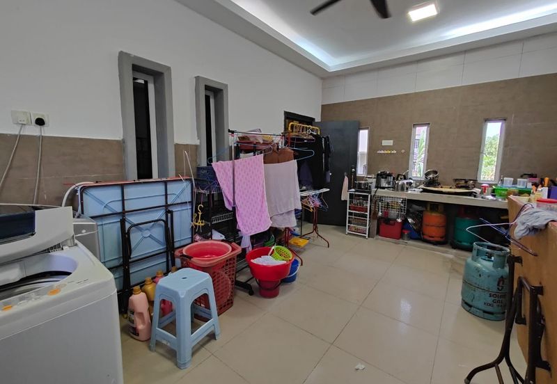 Corner Lot 2 Stry Terrace House @ Sungai Long