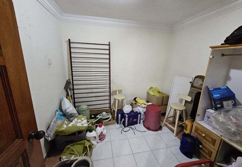 Bandar Tun Hussein Onn