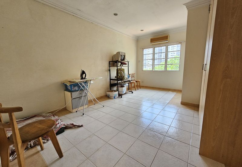 Bandar Tun Hussein Onn