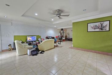 Bandar Tun Hussein Onn