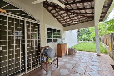 Bandar Tun Hussein Onn