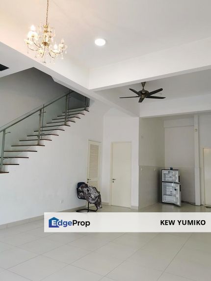 Super Cheap Renovated 2.5 Sty Terrace @Quartz Villa Mahkota Cheras, Selangor, Cheras South