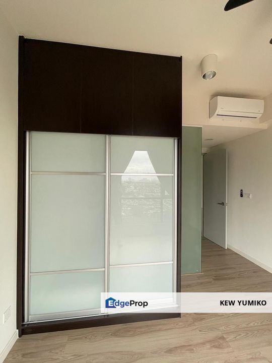 Partially Furnished Emerald 9 Condominium for Let, Selangor, Cheras