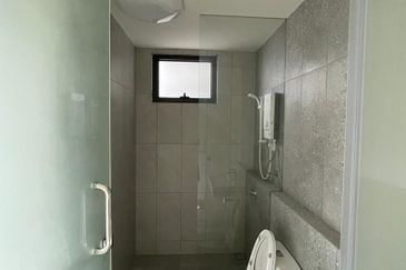 Emerald 9 Condominium