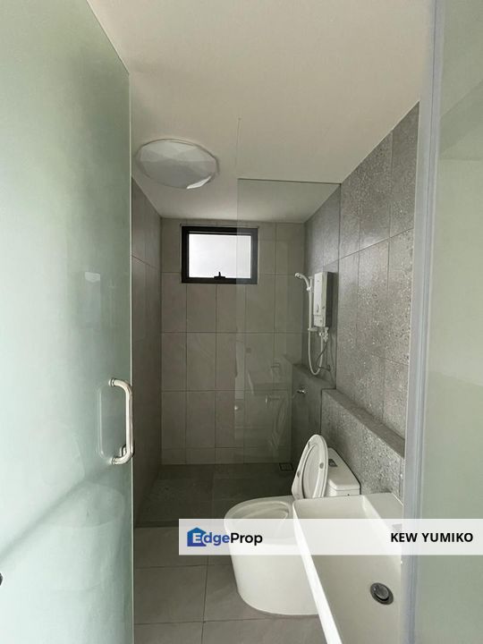 Partially Furnished Emerald 9 Condominium for Let, Selangor, Cheras