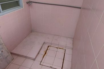 SL 9, Bandar Sungai Long