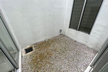 Parkfield Residences, Tropicana Heights