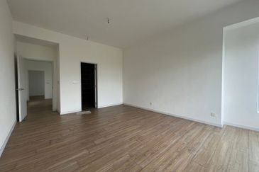 Parkfield Residences, Tropicana Heights