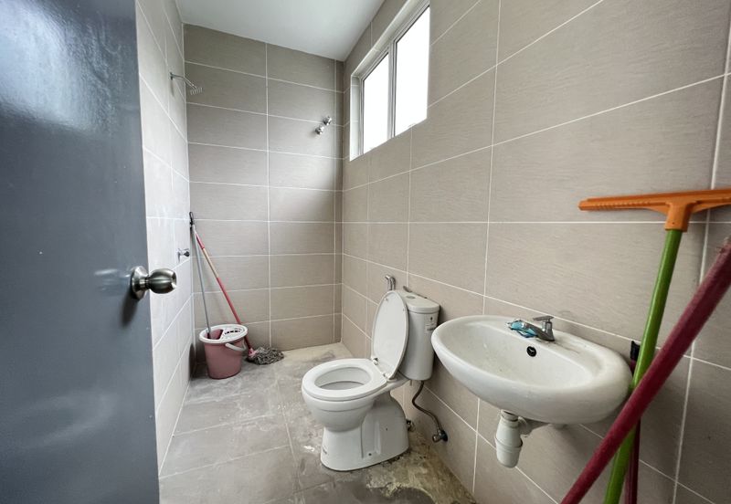 Taman Pinggiran Mahkota