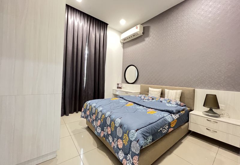 Taman Pinggiran Mahkota