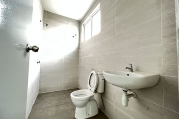 Taman Pinggiran Mahkota