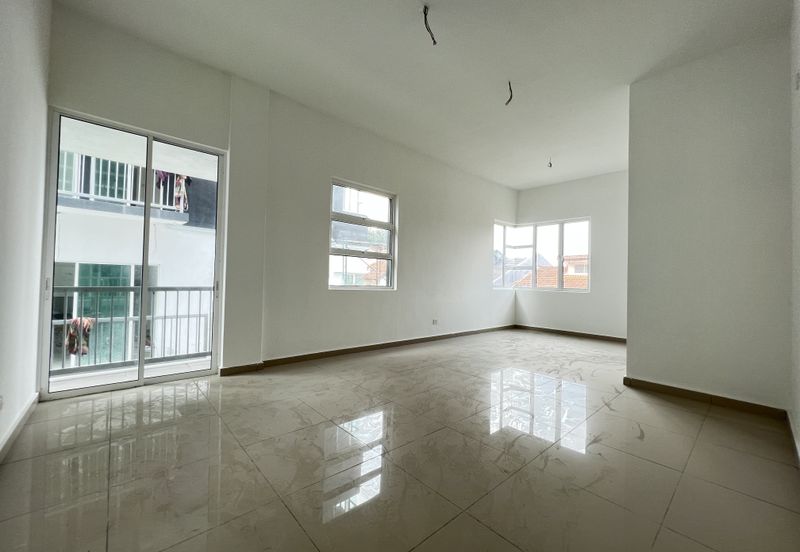 Taman Pinggiran Mahkota