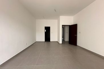 Brand New 3 sty terrace @Residensi Bukit Orkid