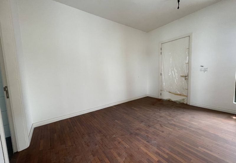 Villa 33, Bukit Manda'rina