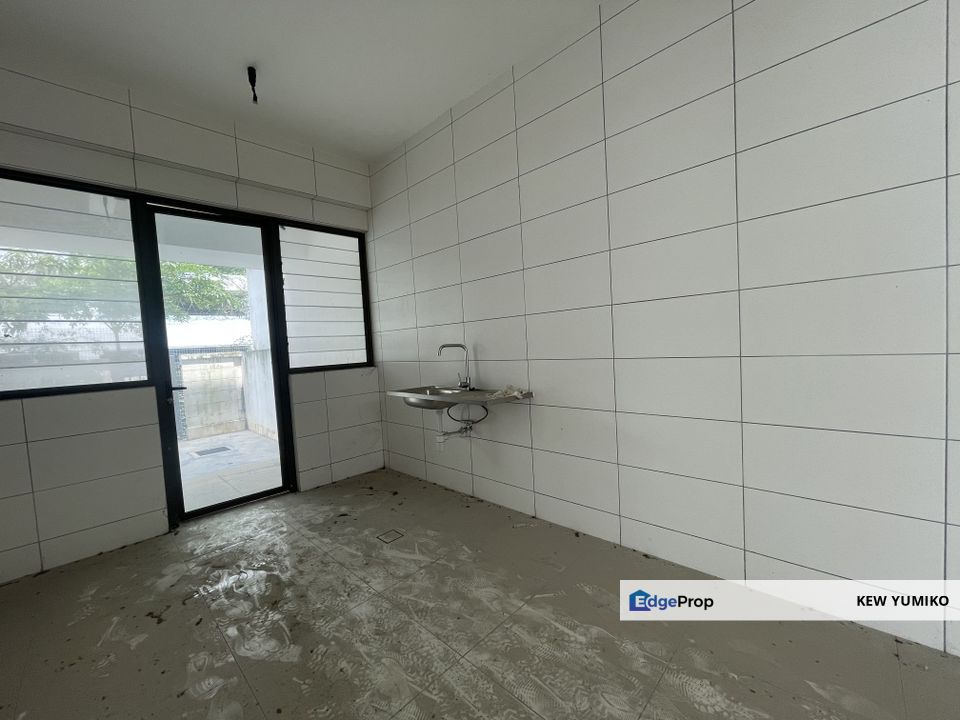 Brand New 2.5 Storey Semi D @ Villa 33 Bukit Mandarina, Kuala Lumpur, Cheras
