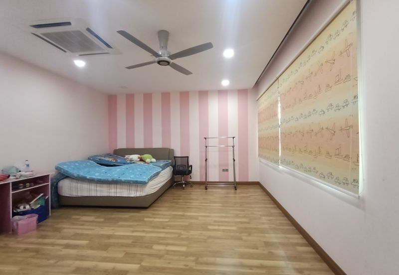 Bandar Mahkota Cheras