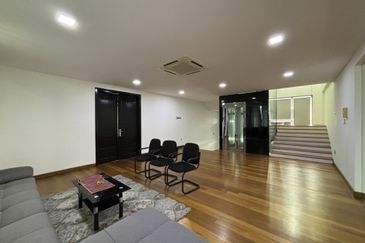 Bandar Mahkota Cheras