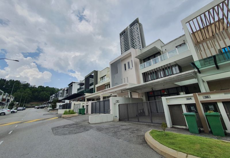 Sutera Heights, Taman Juara Jaya