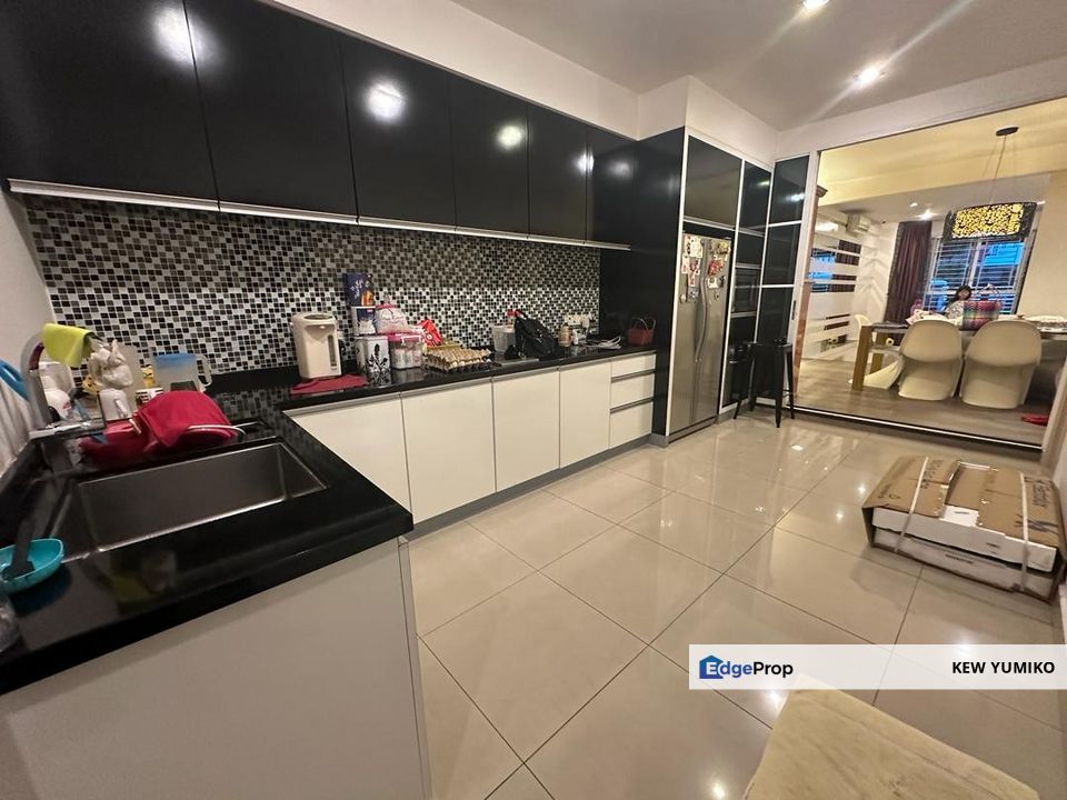 Extended 2.5 Storey Terrace @Taman Megah Cheras, Selangor, Batu 9th Cheras