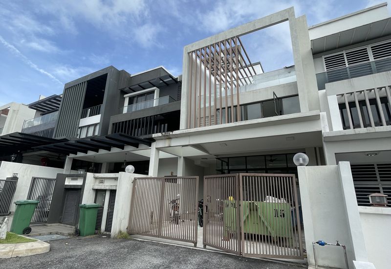 Sutera Heights, Taman Juara Jaya