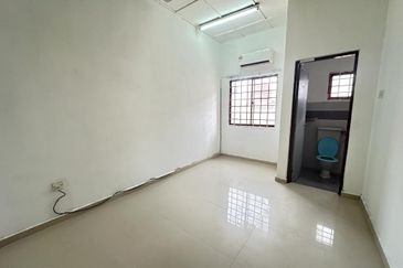 Super Cheap Double Storey Terrace @ S L 6, Bandar Sungai Long