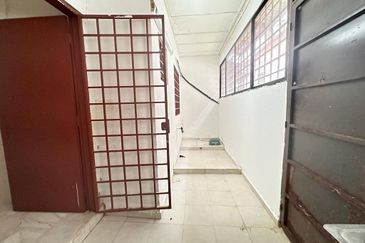 Super Cheap Double Storey Terrace @ S L 6, Bandar Sungai Long