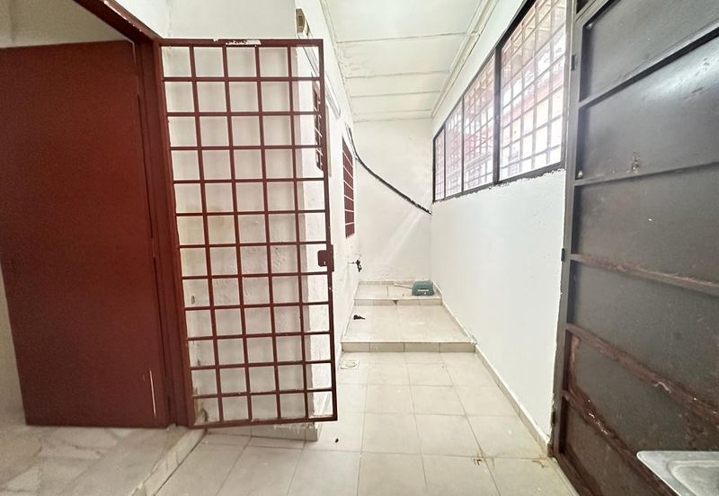 Super Cheap Double Storey Terrace @ S L 6, Bandar Sungai Long