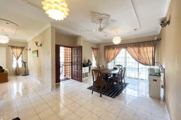 Bandar Tun Hussein Onn