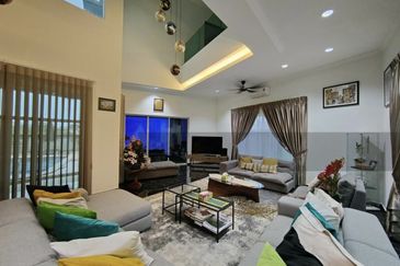 Bandar Tun Hussein Onn