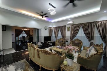 Bandar Tun Hussein Onn