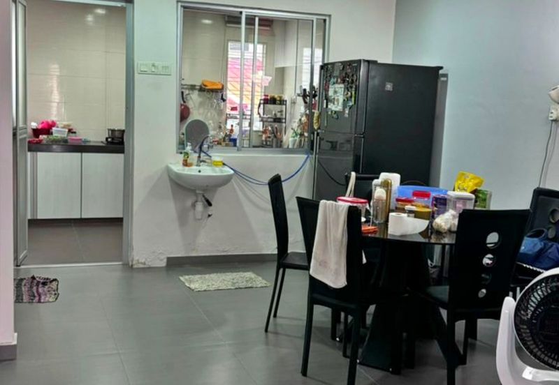 Super Cheap 2 storey terrace house Bandar Sri Damansara, KL