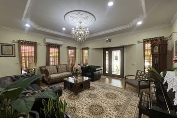 Bandar Tun Hussein Onn