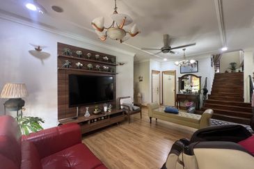 Bandar Tun Hussein Onn