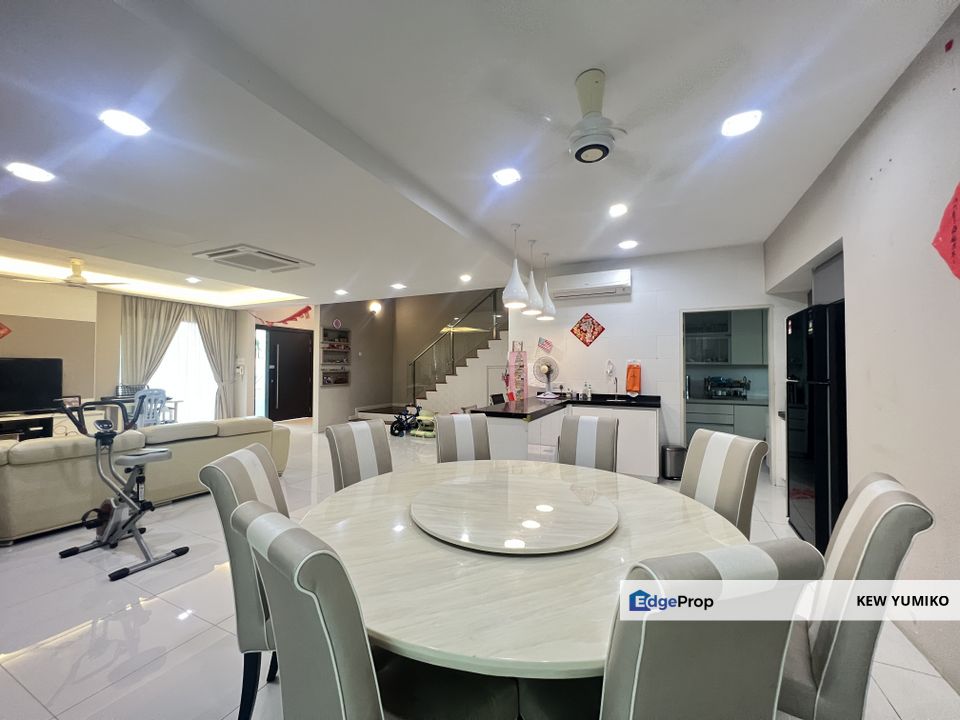 Good Condition 3 sty semi-D @ East Park 72, Bandar Mahkota Cheras, Selangor, Cheras South