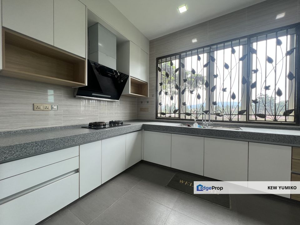 Fully Extended 3 storey semi-D @ East Park 72, Bandar Mahkota Cheras, Selangor, Cheras South