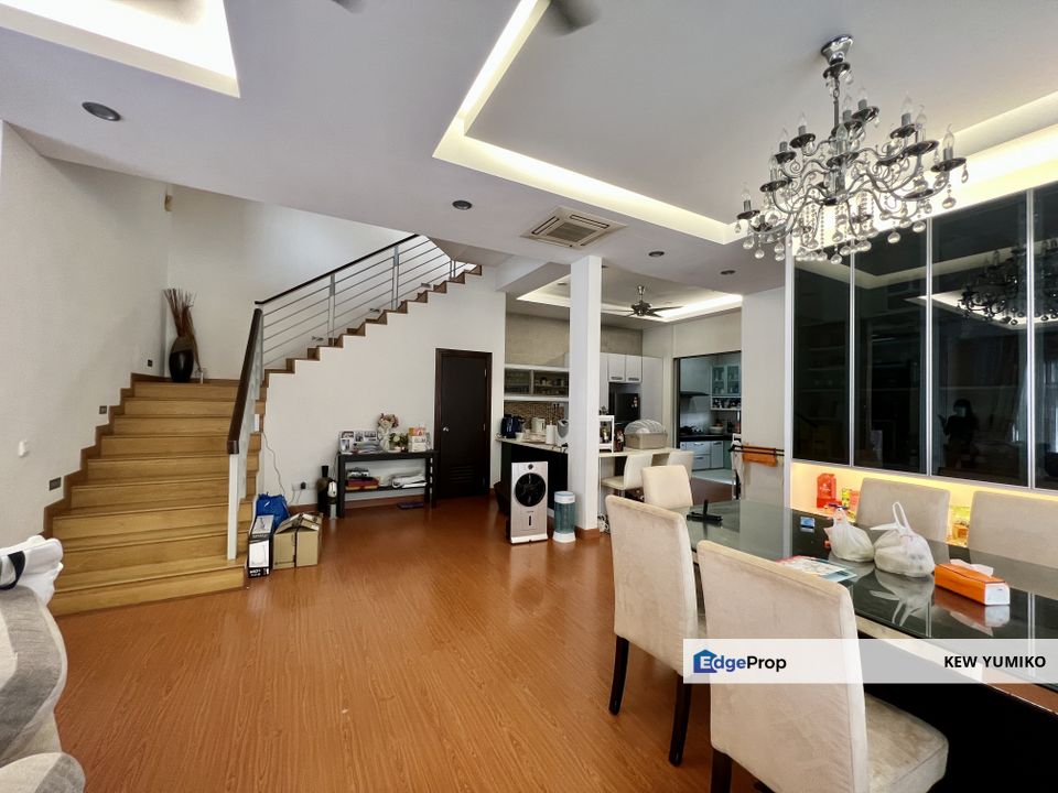 Fully Renovated 3 Storey Semi-D @ Bayu Segar , Cheras, Kuala Lumpur, Cheras