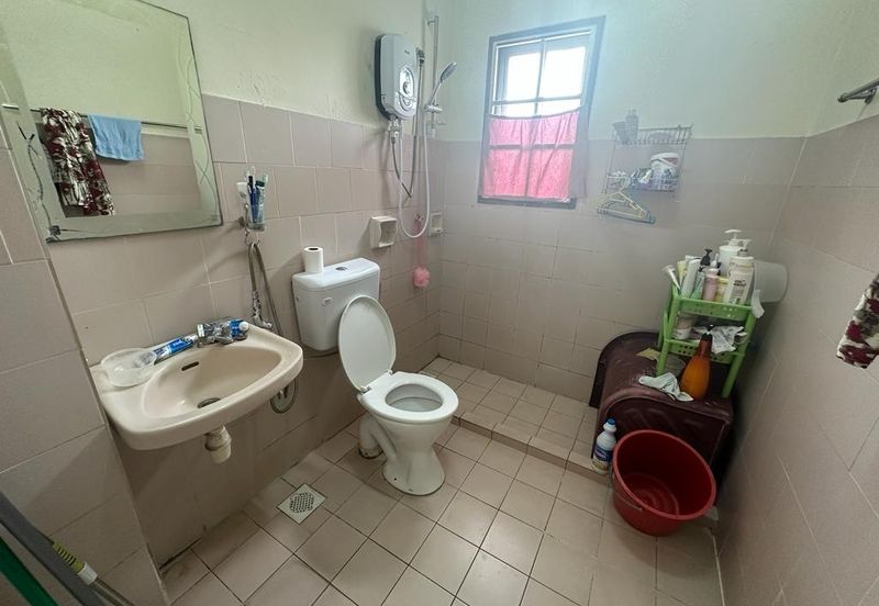 SL 6, Bandar Sungai Long